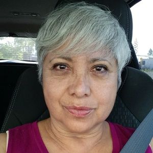 Meet your Posher, Beatriz